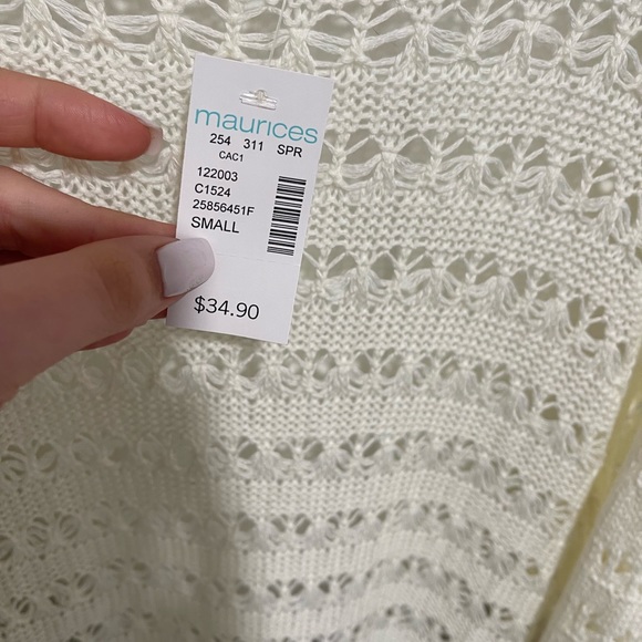 Maurice’s Cardigan - Picture 2 of 2